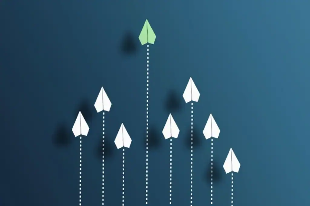 Graphic of one arrow beating the rest